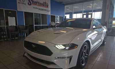 2020 Ford Mustang