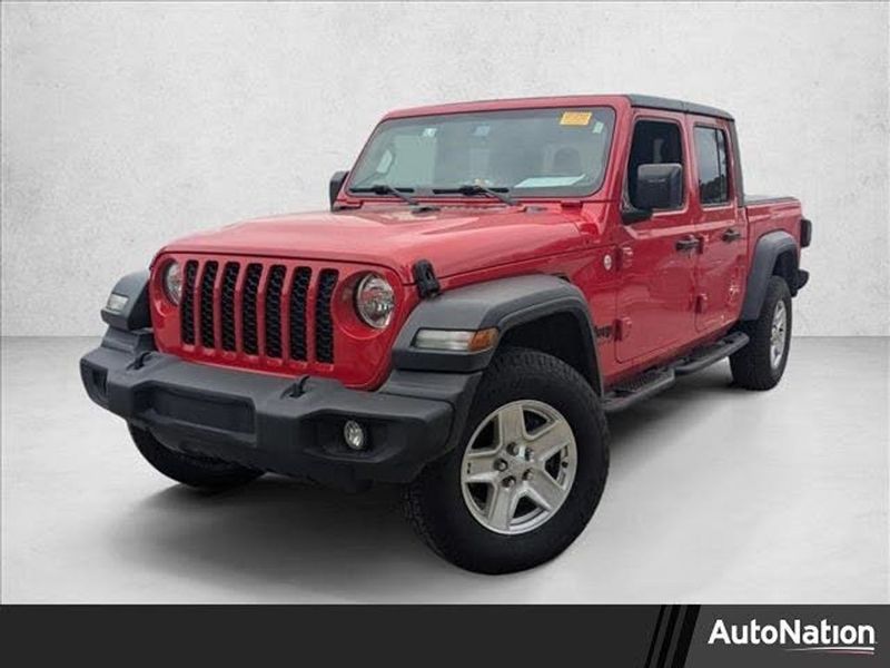 2020 Jeep Gladiator — a typically priced live listing