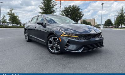 2023 Kia K5 EX