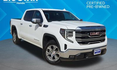 2025 GMC Sierra SLT