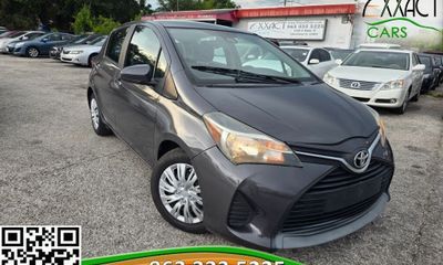 2017 Toyota Yaris L LE SE