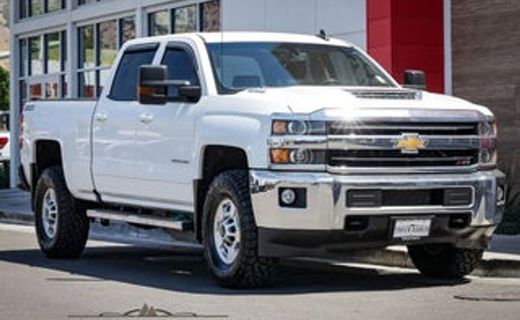 2018 Chevrolet Silverado LT