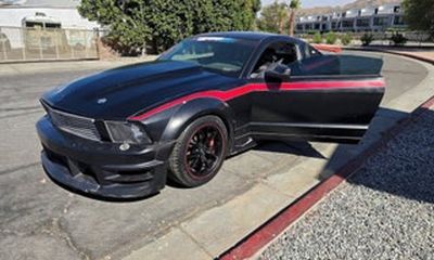 2006 Ford Mustang Standard