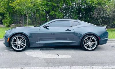 2022 Chevrolet Camaro 2LT 3LT