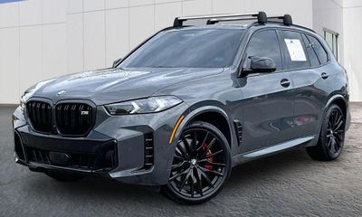 2025 BMW X5 M60I