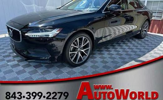 2018 Volvo S90 Momentum