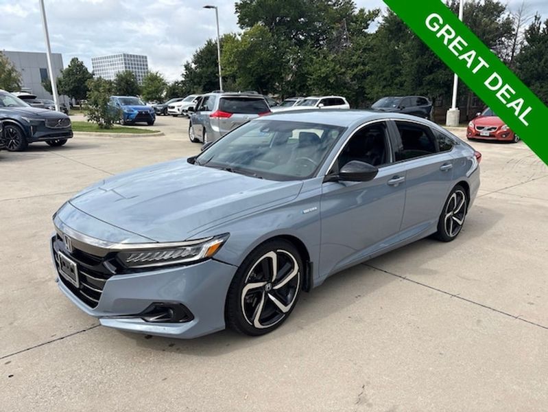 2022 Honda Accord — a typically priced live listing