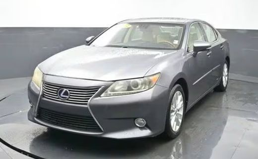 2013 Lexus ES 300H