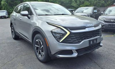 2023 Kia Sportage LX