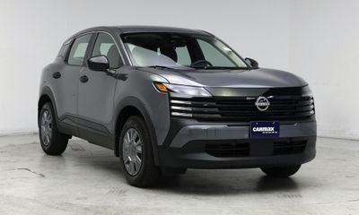 2025 Nissan Kicks MPV S