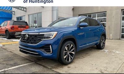 2026 Volkswagen Atlas Cross Sport 4Motion SEL Premium