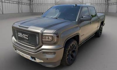 2016 GMC Sierra Denali