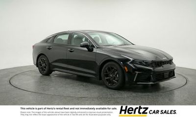 2025 Kia K5 LXS