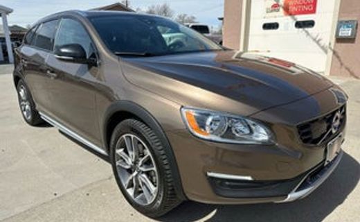 2018 Volvo V60CC Premier