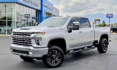 2022 Chevrolet Silverado HD LTZ