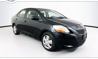 2010 Toyota Yaris Base
