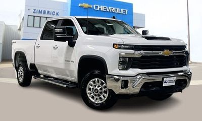 2025 Chevrolet Silverado HD LT