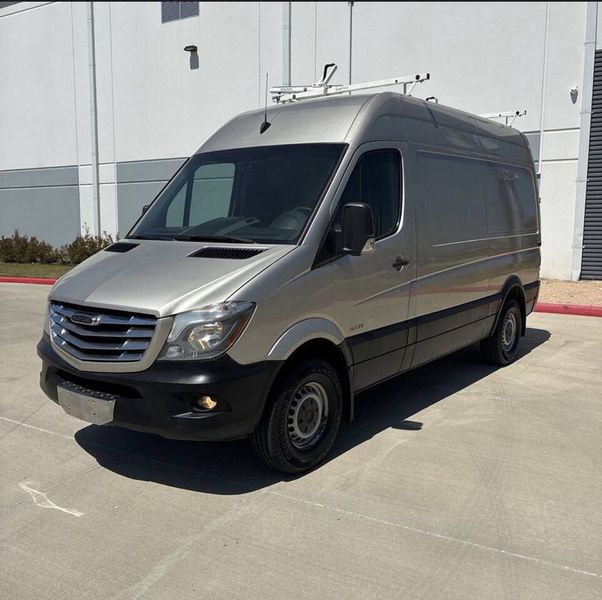 2014 Freightliner Sprinter — a typically priced live listing