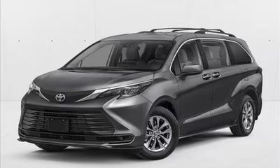 2026 Toyota Sienna LE