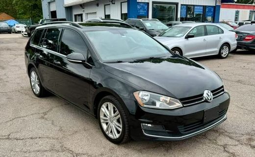 2015 Volkswagen Golf Sportwagen