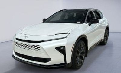 2026 Toyota Crown Signia Limited