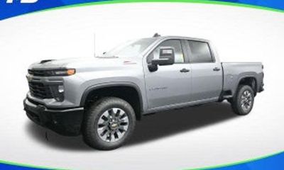 2026 Chevrolet Silverado HD Work Truck