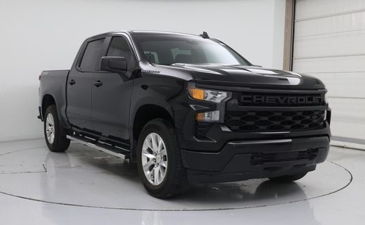2025 Chevrolet Silverado Custom