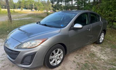 2011 Mazda MAZDA3 Touring GS