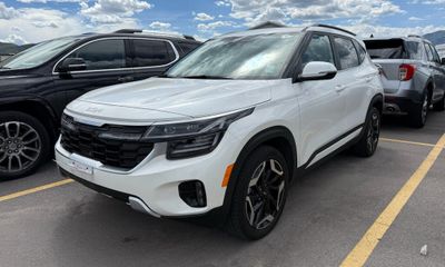 2024 Kia Seltos SX