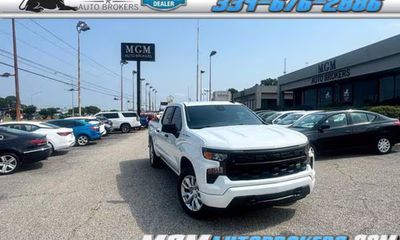 2022 Chevrolet Silverado Custom