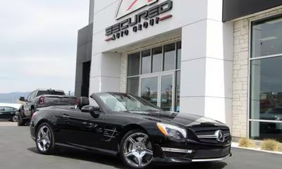 2013 Mercedes-Benz SL-Class SL63 AMG