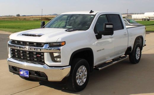 2021 Chevrolet Silverado LT