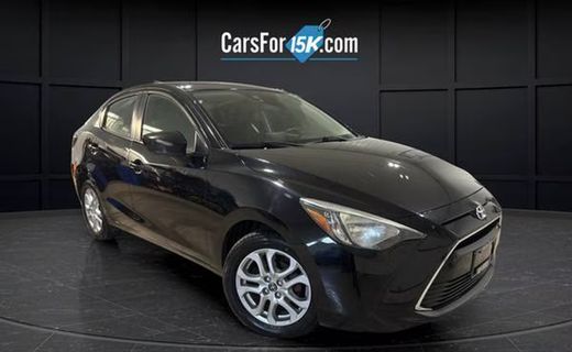2017 Toyota Yaris IA Base