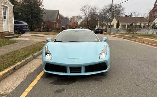 2017 Ferrari 488 GTB Coupe