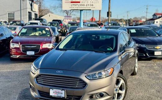 2013 Ford Fusion SE
