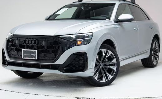 2025 Audi Q8 Quattro Premium Plus