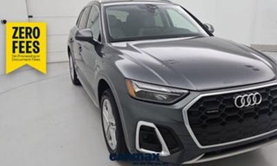 2022 Audi Q5 S Line E