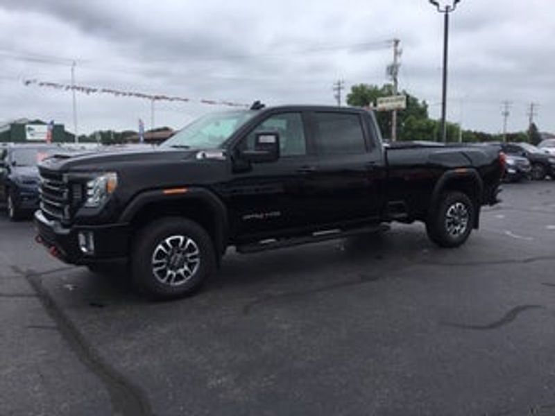 2022 Gmc Sierra Hd — a typically priced live listing