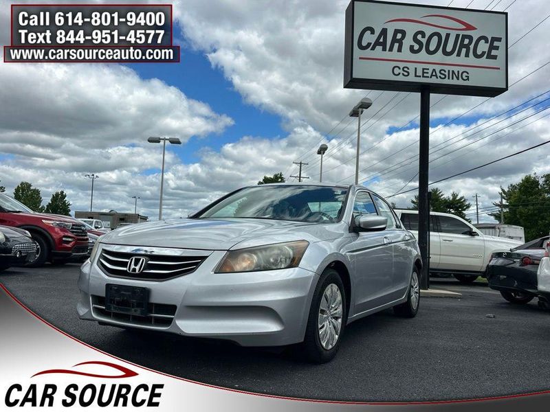 2011 Honda Accord — a typically priced live listing