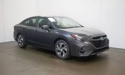 2024 Subaru Legacy Base