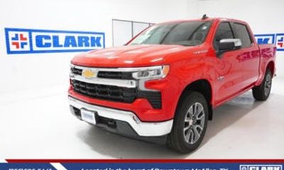 2026 Chevrolet Silverado RST