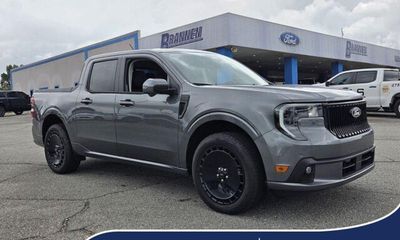 2025 Ford Maverick Lobo Premium