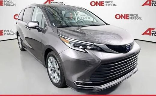 2023 Toyota Sienna Platinum