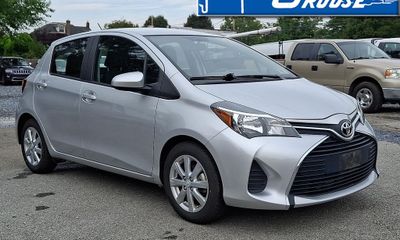 2015 Toyota Yaris L Hatchback