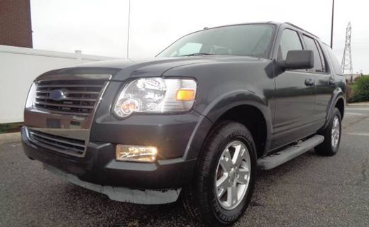 2010 Ford Explorer XLT