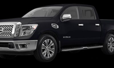 2018 Nissan Titan SV