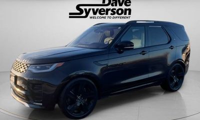 2023 Land Rover Discovery Metropolitan Edition