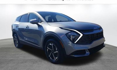 2023 Kia Sportage LX