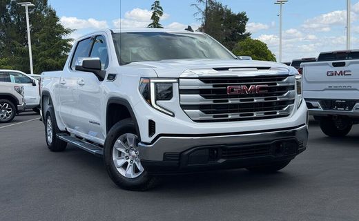 2026 GMC Sierra SLE