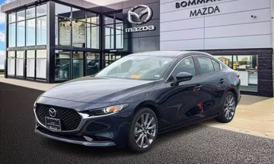 2024 Mazda MAZDA3 Preferred Package